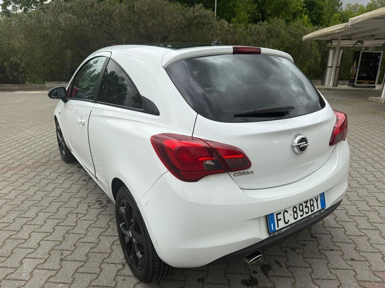 Opel Corsa 1.4 90CV GPL Tech B color neopatentati