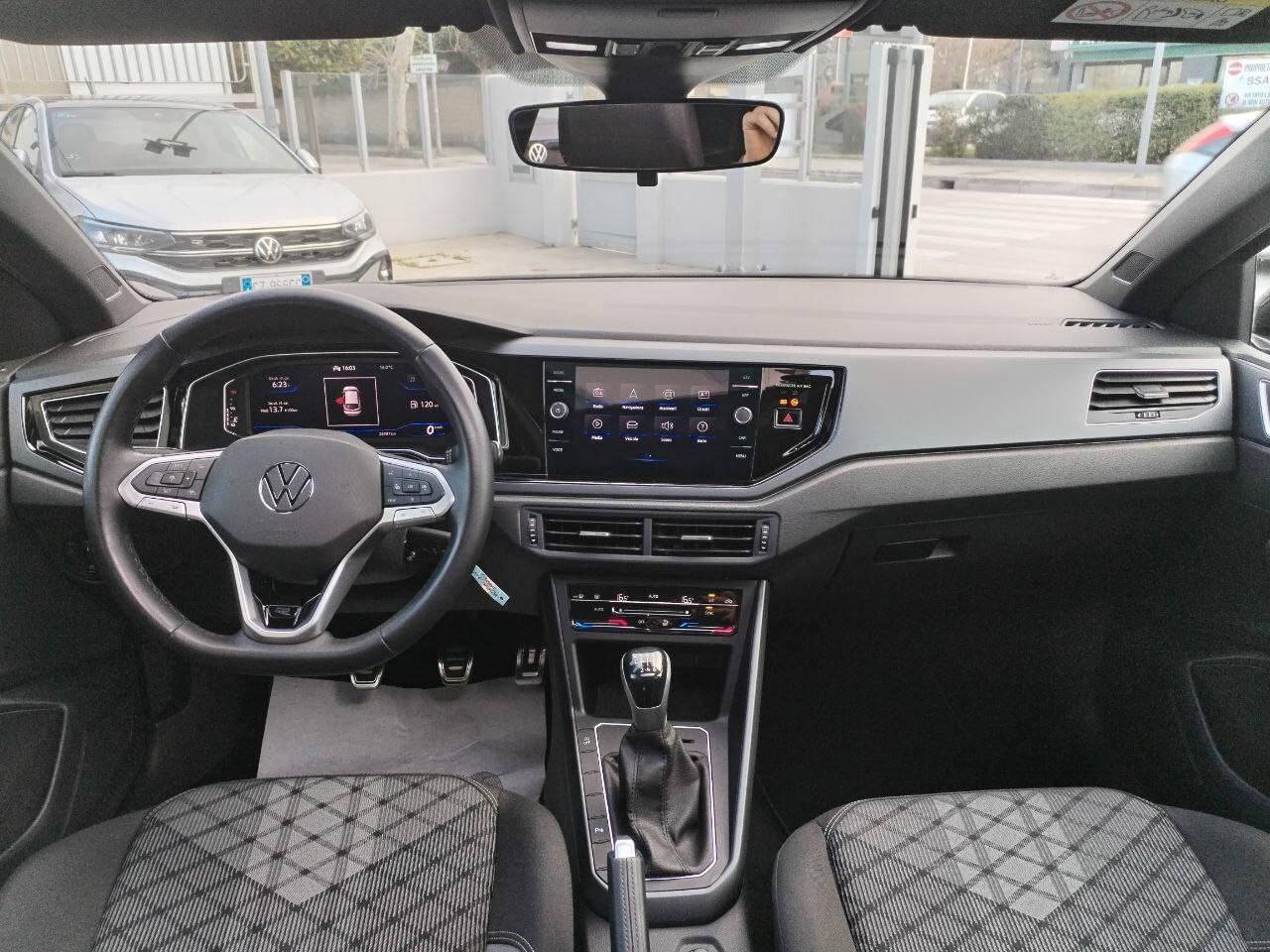 Volkswagen Taigo 1.0 TSI 110 CV R-Line