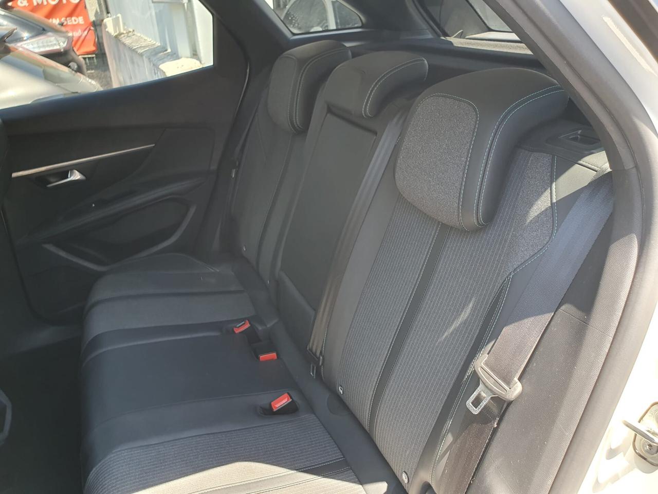 Peugeot 3008 BlueHDi 130 S&S Allure Pack