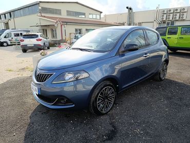 Lancia Ypsilon III 1.0 firefly hybrid Gold s&s 70cv 5p.ti