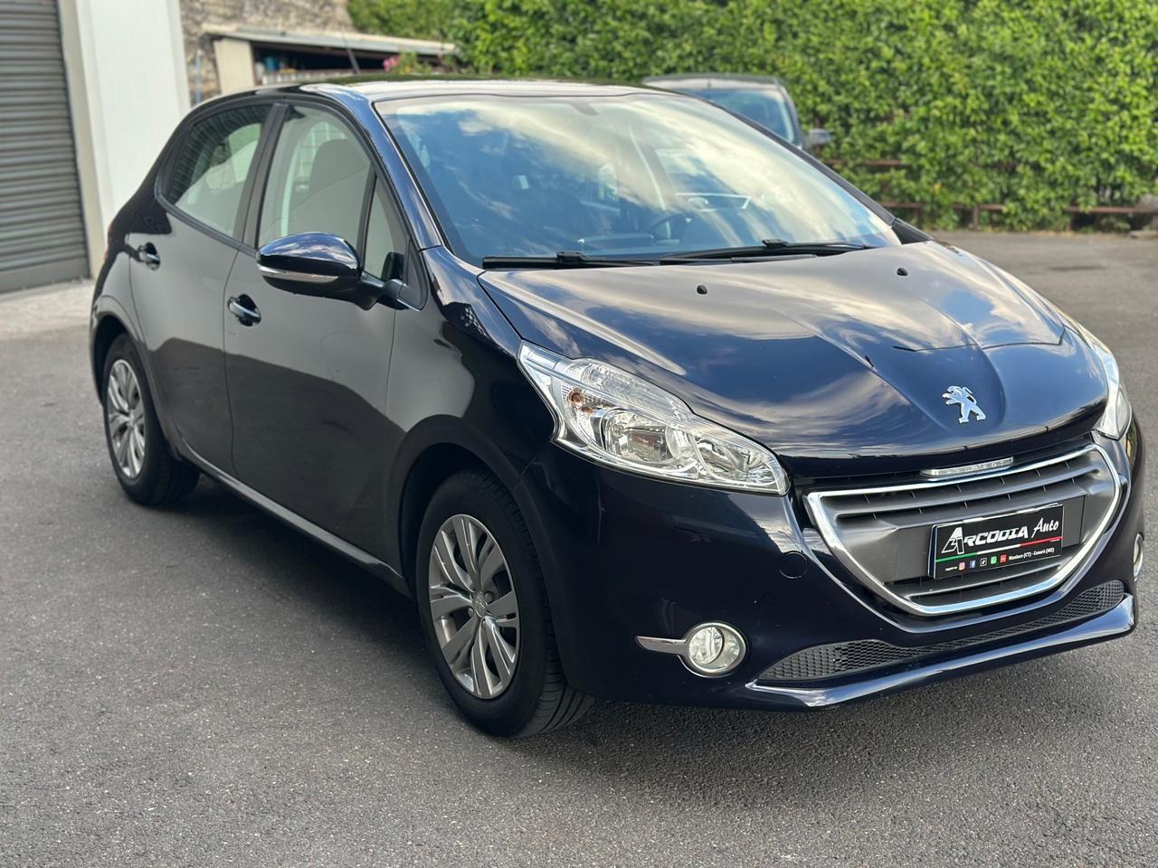 Peugeot 208 1.2 VTi 82 CV 5 porte Allure