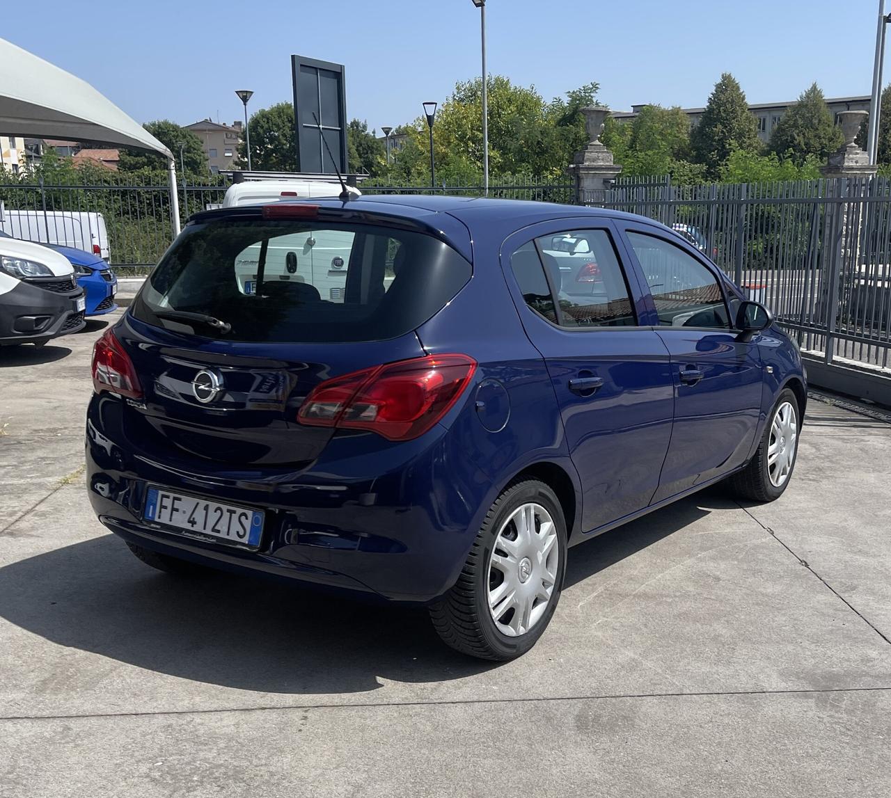 Opel Corsa E 1.200 - 5 porte neopatentati