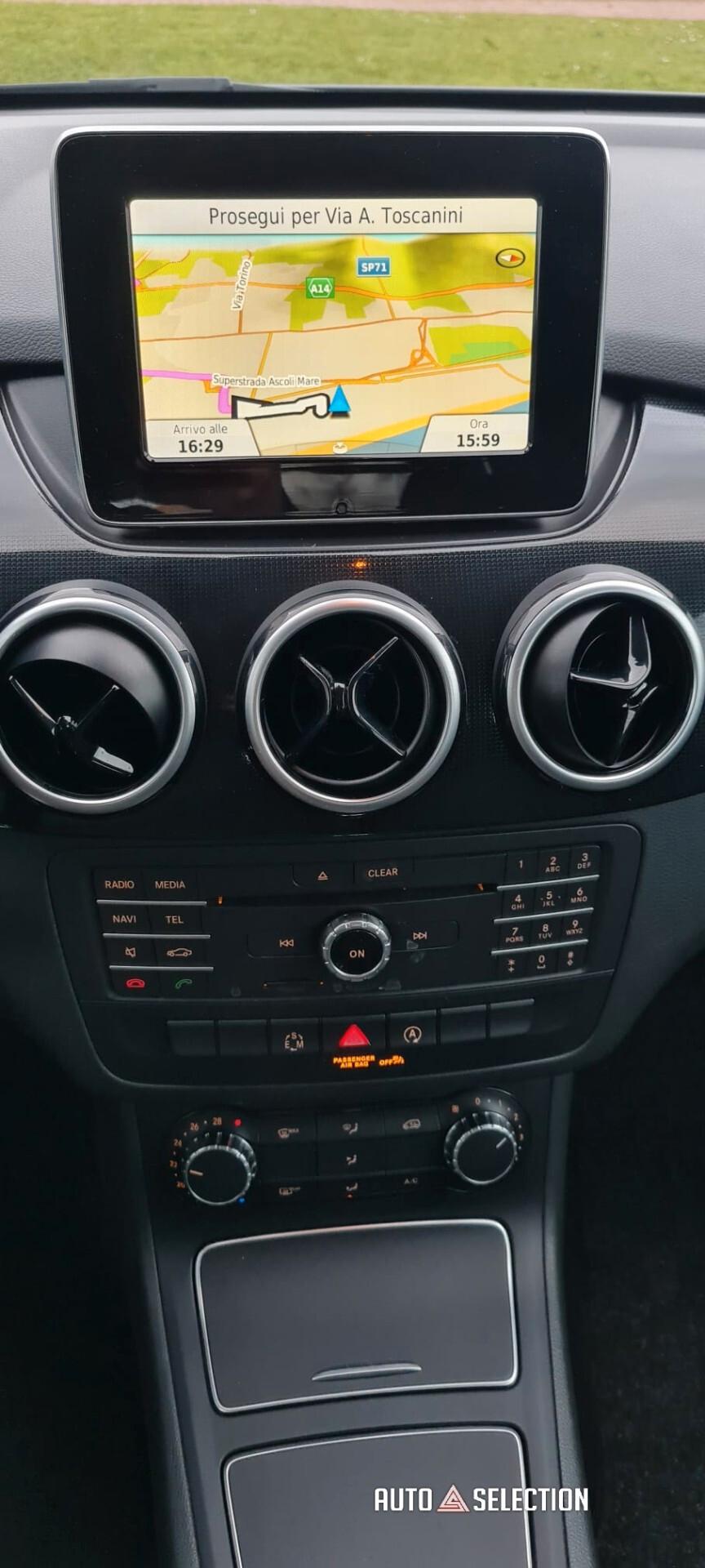 Mercedes Classe B. (Ok.Neopatentati)