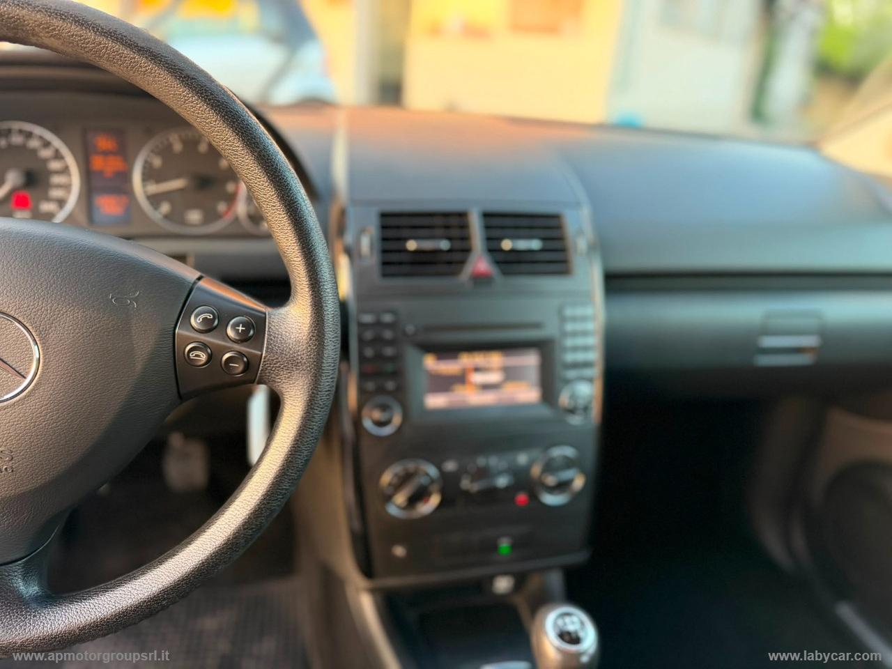 MERCEDES-BENZ A 160 BlueEFFICIENCY Special Edition