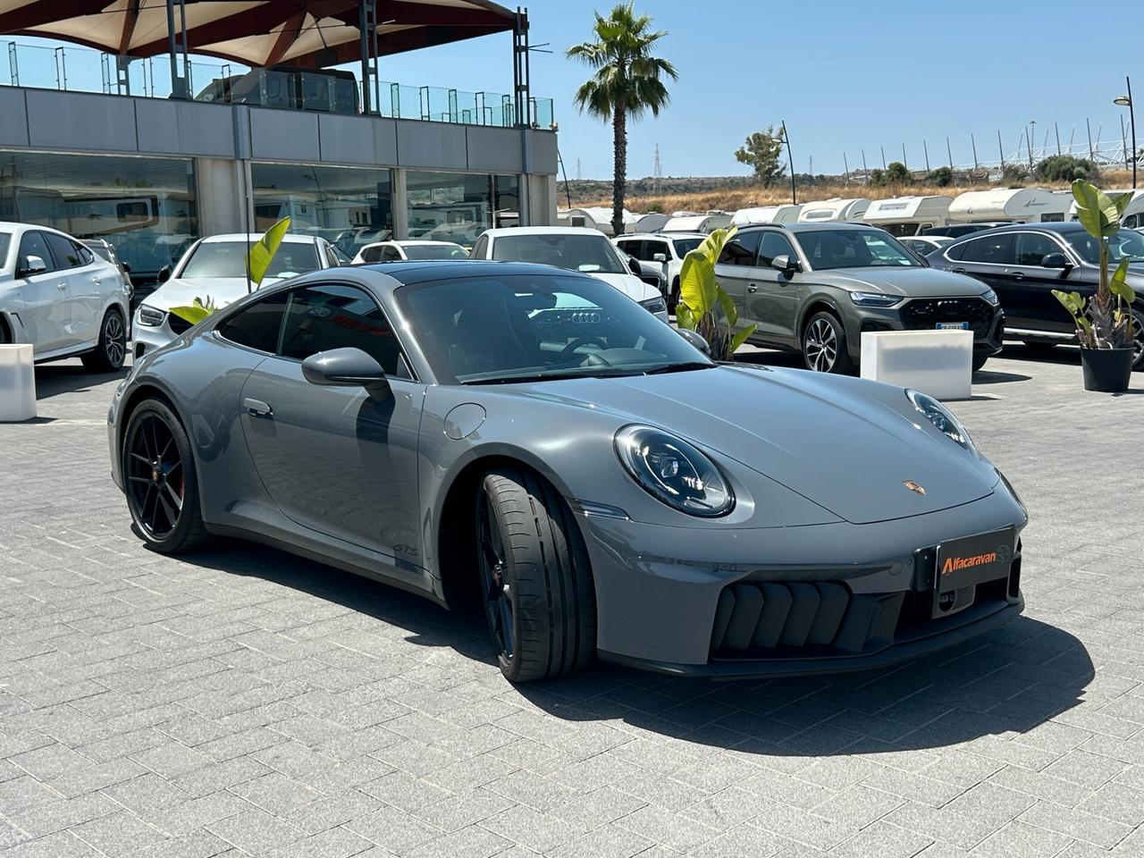 Porsche 992 911 (992.2) Coupe 3.6 GTS 540cv auto KM 0