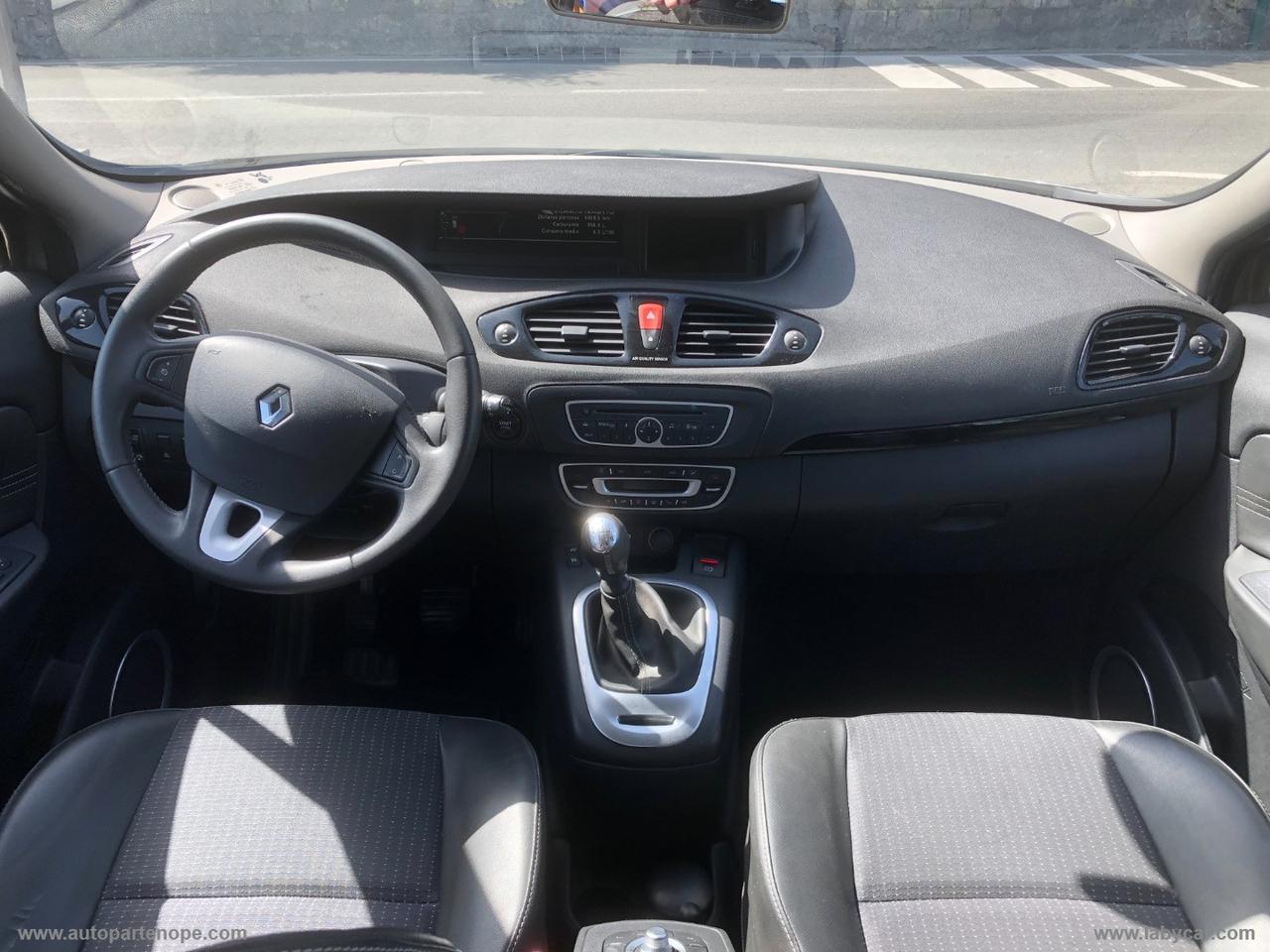 RENAULT Scénic X-Mod 1.5 dCi 110 CV Dynamique