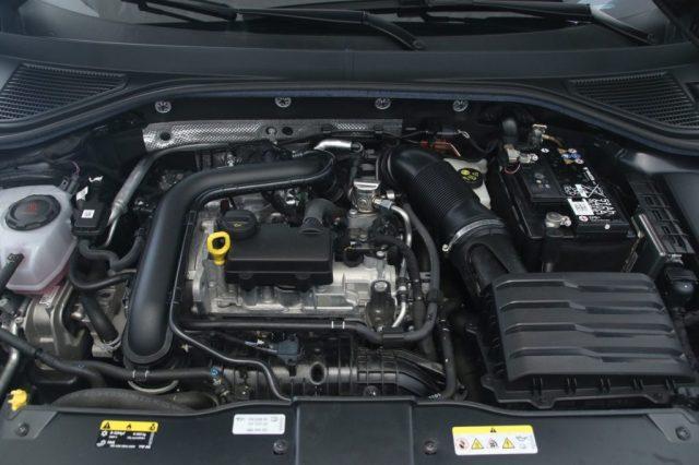 VOLKSWAGEN T-Roc 1.0 TSI Fari IQ.Light LED *SCONTO IMMEDIATO*