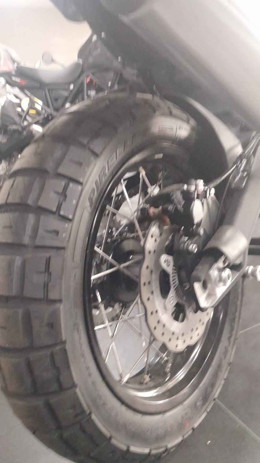 Benelli TRK 702 702X