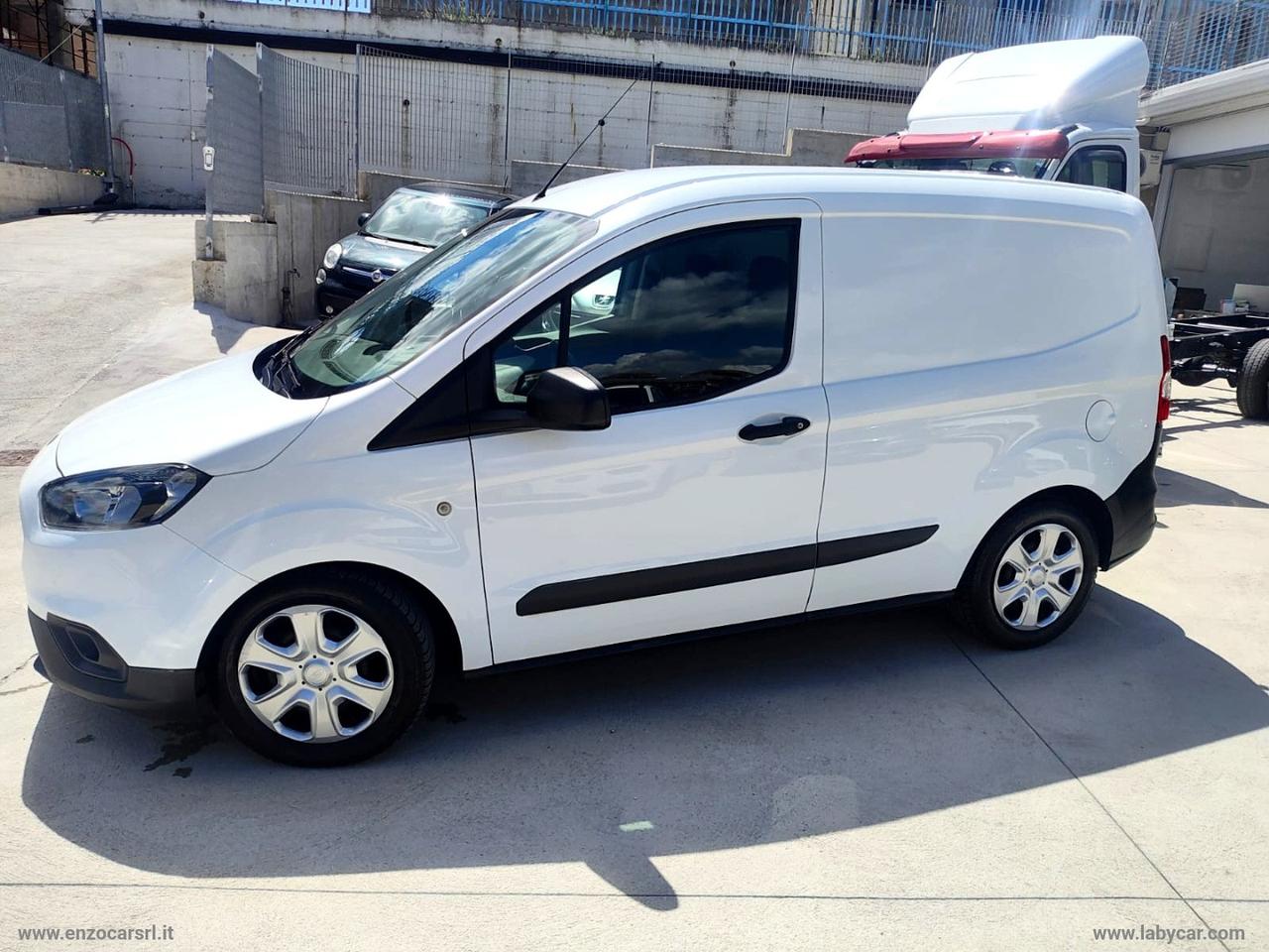 Transit Courier 1.5 TDCi 75CV Van Entry