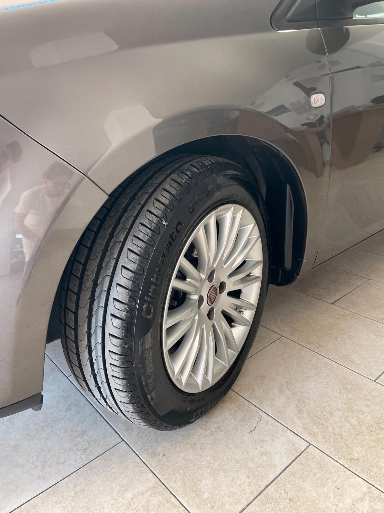 Fiat Bravo 1.4 GPL Emotion FULL 116.00 km! Tagliandata Neopatentati