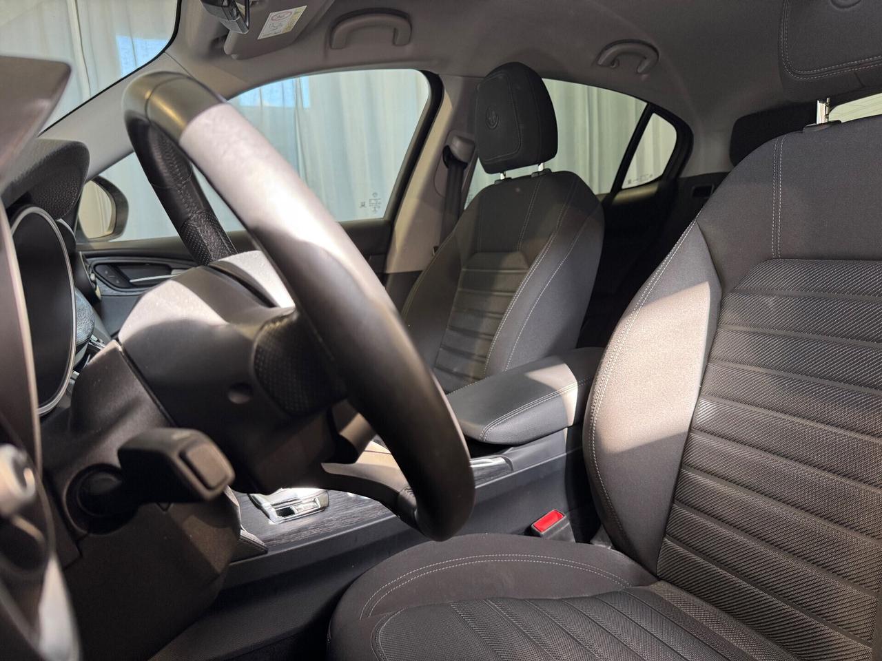 Alfa Romeo Stelvio 2.2 Turbodiesel 190 CV AT8 Q4