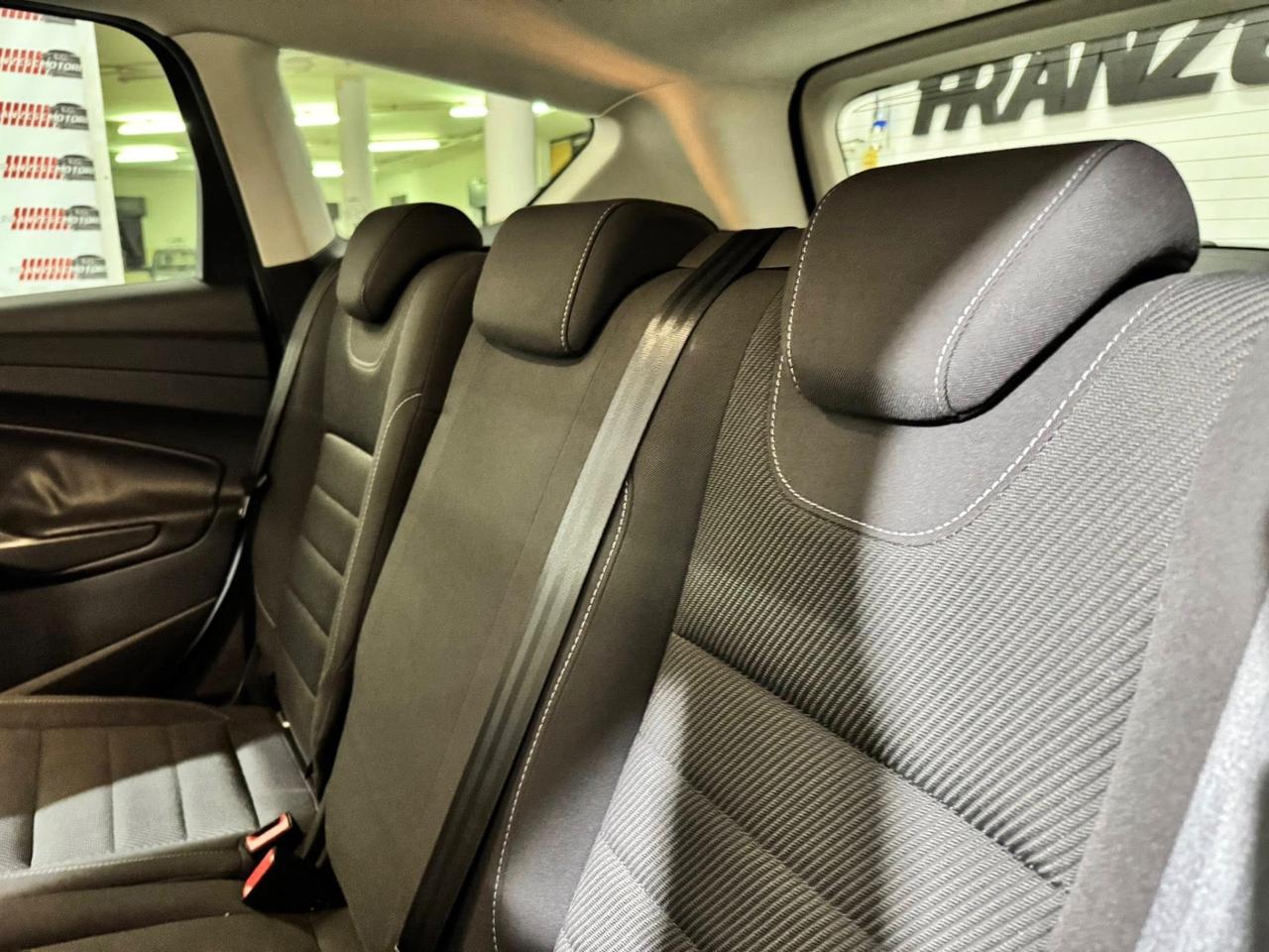 Ford Kuga 2.0 TDCI 140 CV 2WD Titanium