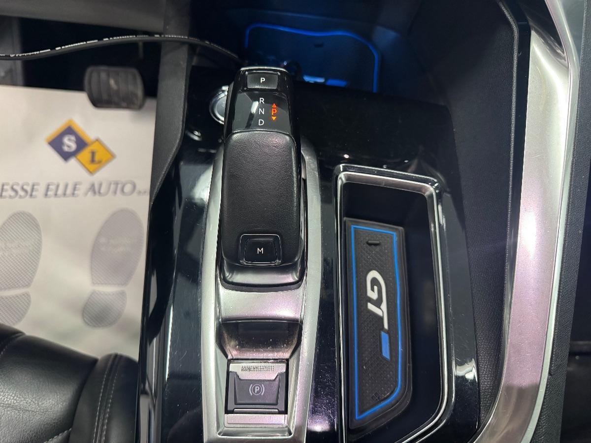 PEUGEOT 3008 BlueHDi 120 EAT6 S&S GT Line