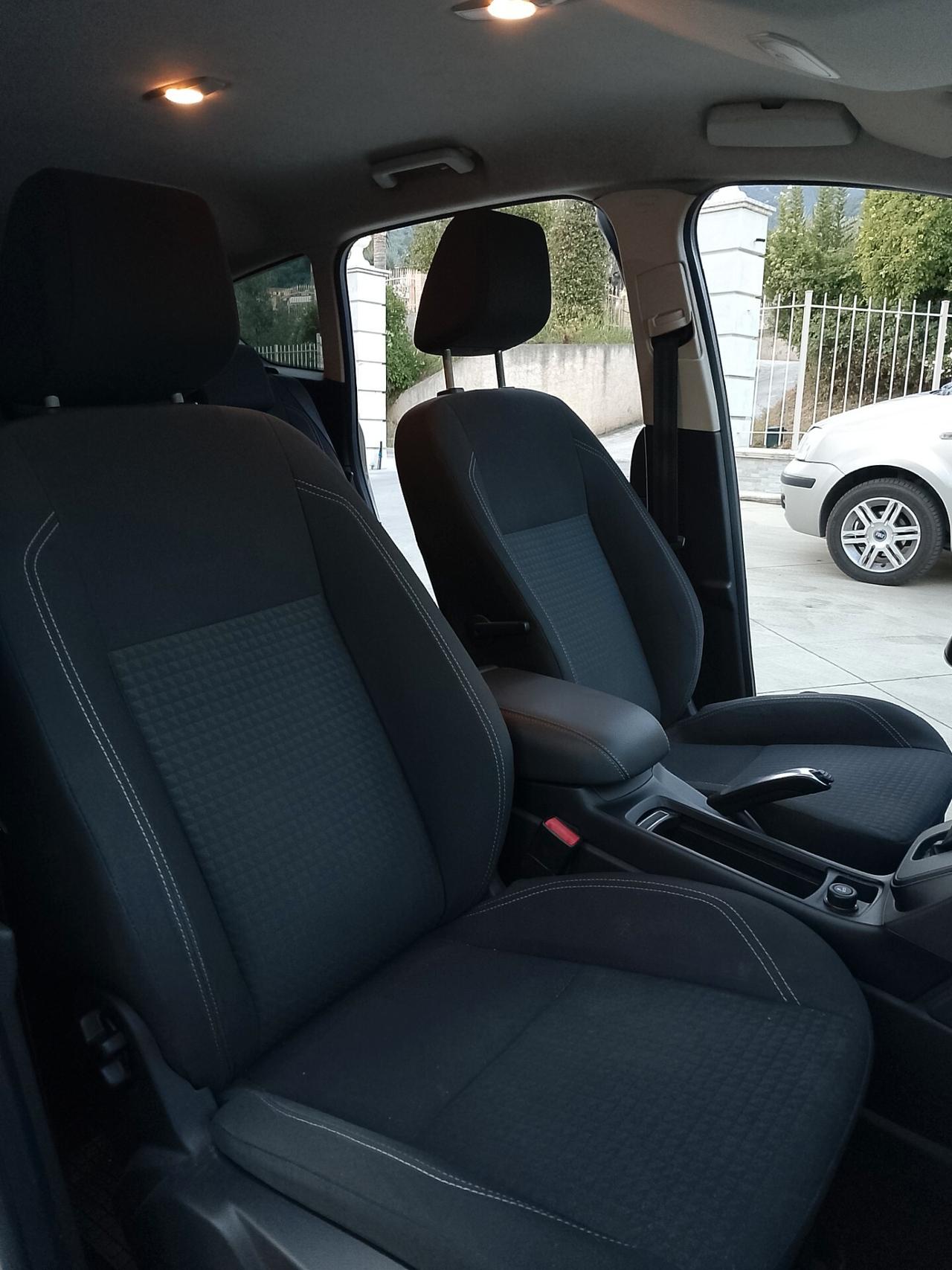 Ford C-Max 1.5 TDCi 120CV Powershift Start&Stop Titanium