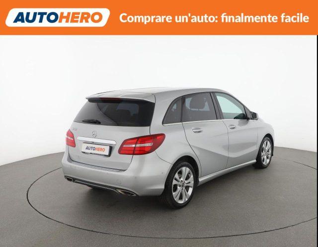 MERCEDES-BENZ B 180 Sport