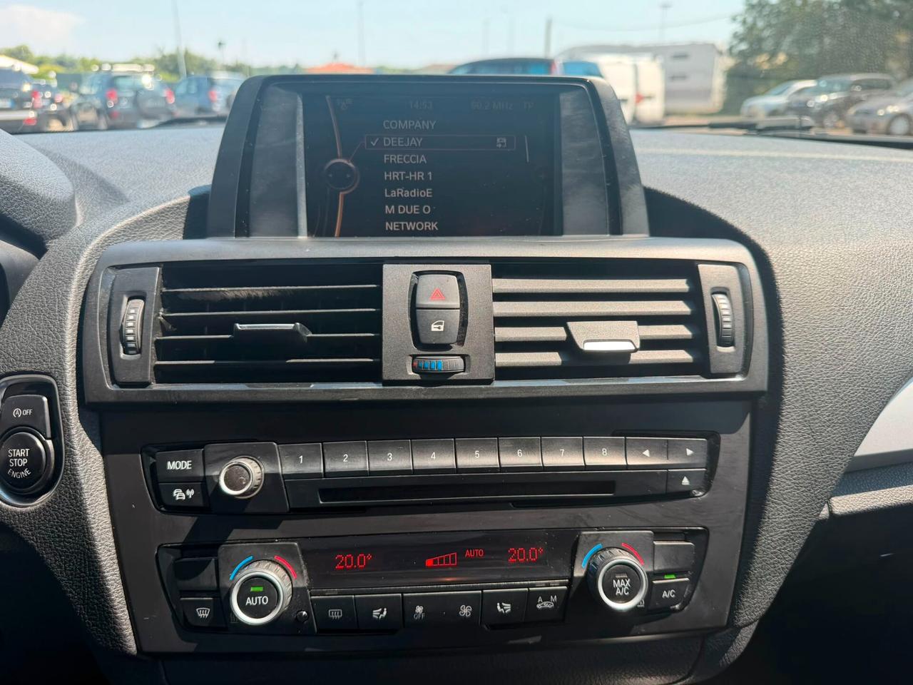 Bmw 118 118d 5p. Urban