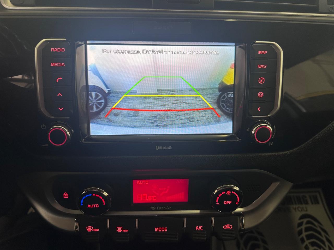 Kia Rio 1.4 CRDi 5p. Cool ok neopatentati