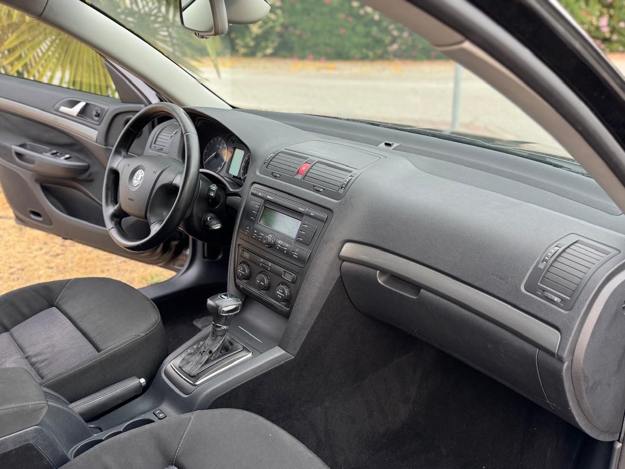 Skoda Octavia 1.9 TDI DSG Wagon Elegance