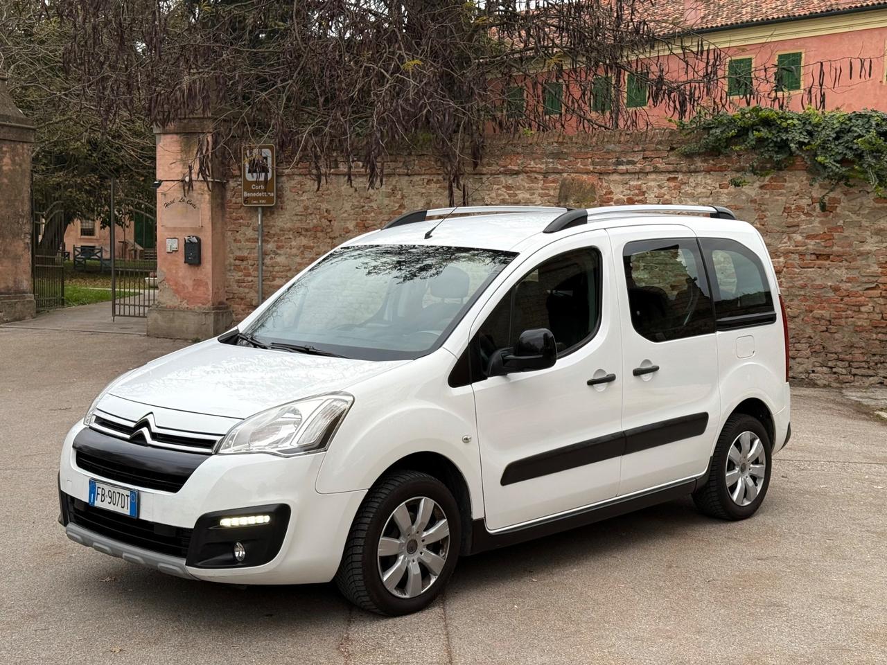 Citroen Berlingo 1.6 Diesel 2016 7 posti