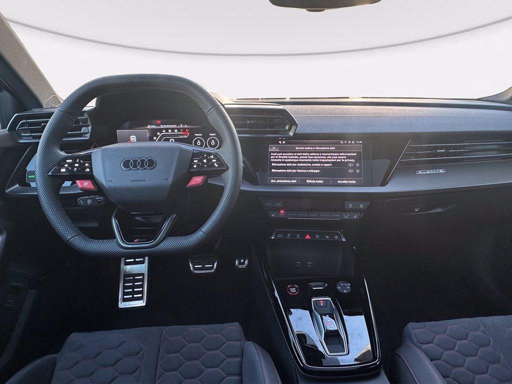 AUDI Rs3 sedan 2.5 tfsi quattro s-tronic del 2025