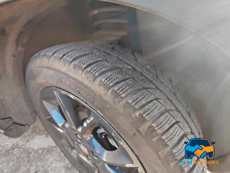 Suzuki Ignis 1.2h Top 2wd cvt