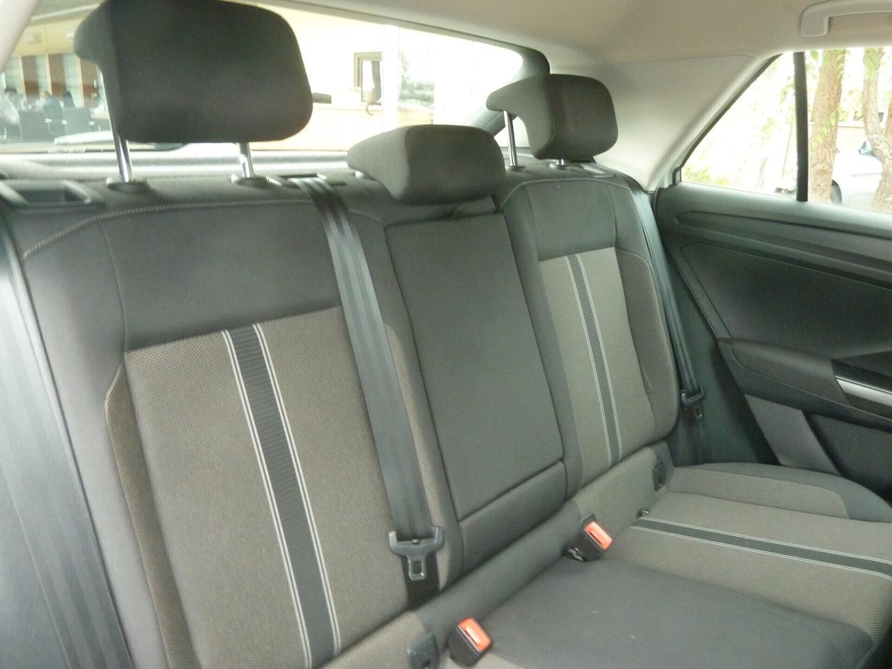 W T-ROC 1.6 TDI 120 CV BlueMotion EURO 6