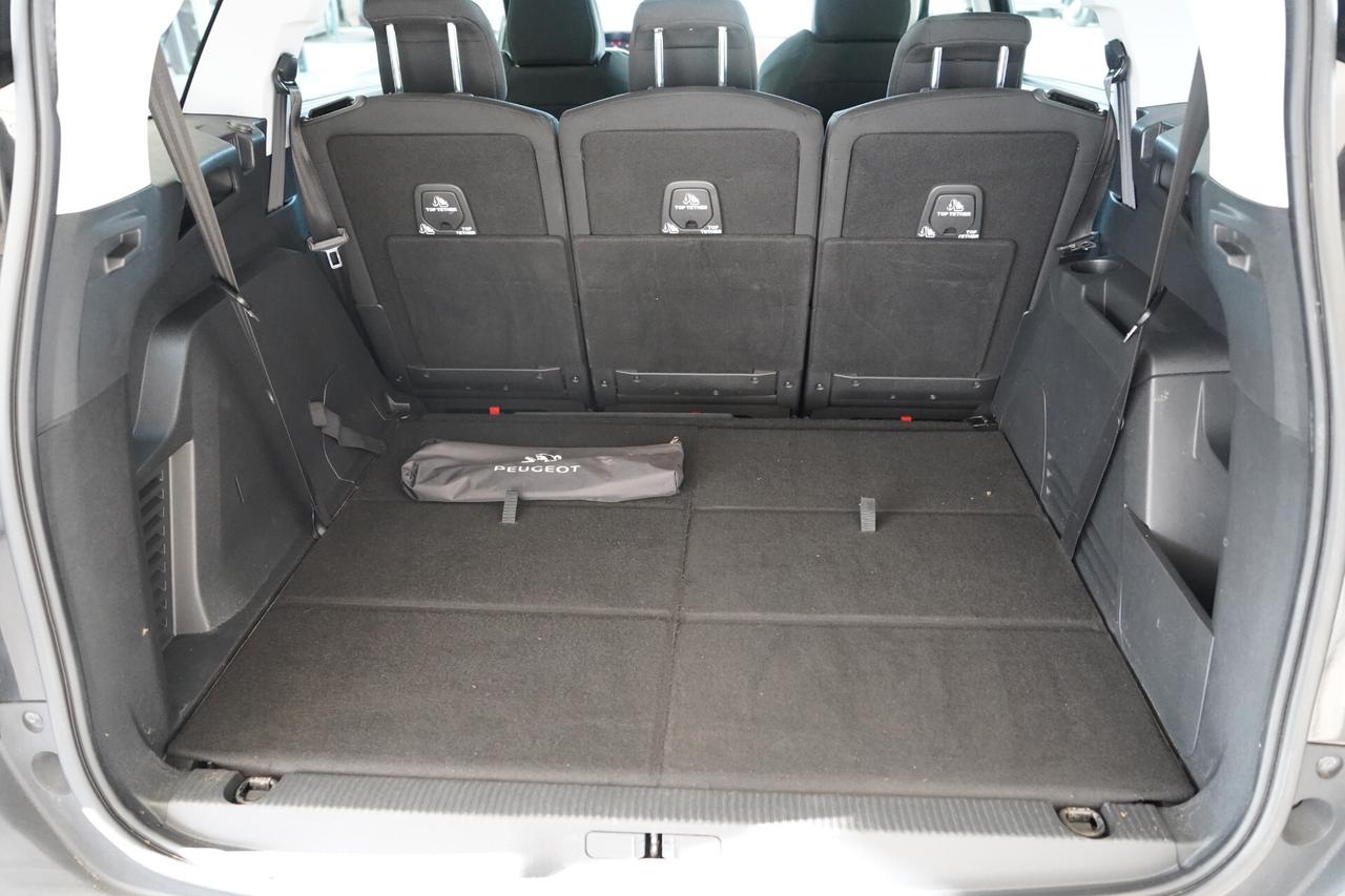 Peugeot 5008 BlueHDi 150 Allure