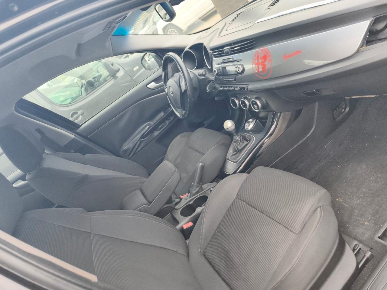 Alfa Romeo Giulietta 1.6 JTDm-2 105 CV Distinctive