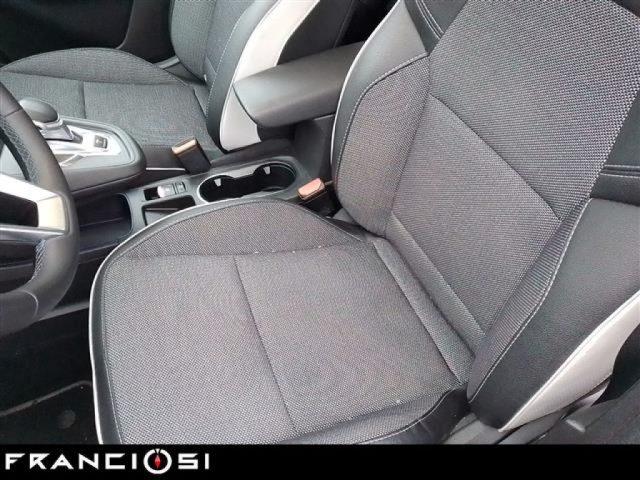 RENAULT Captur 1.6 E-TECH Plug-in Hybrid 160cv Intens Auto