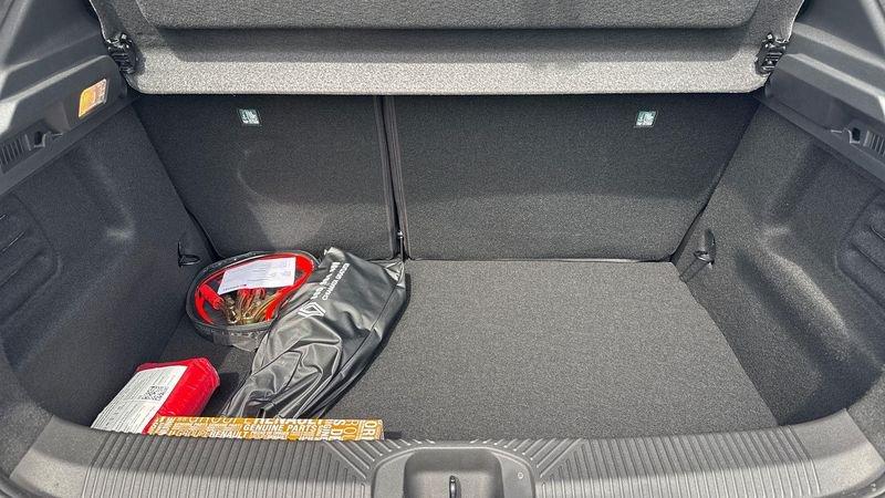Renault Clio Nuova techno full hybrid E-Tech 160