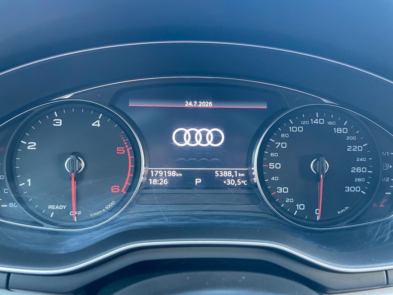 Audi A4 Avant 40 TDI quattro S tronic Business