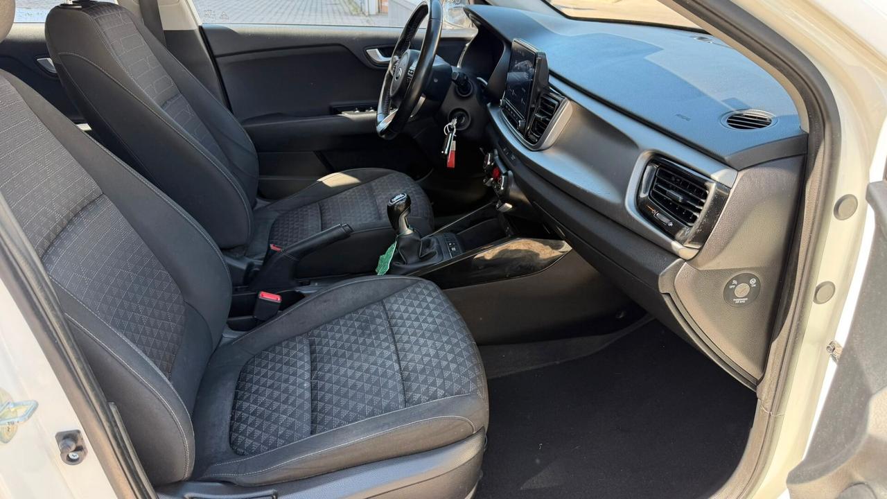 Kia Rio 1.0 T-GDi 100 CV MHEV iMT Style
