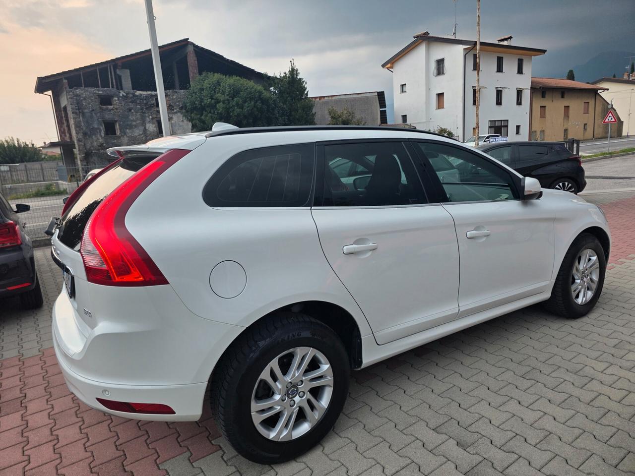 Volvo XC 60 XC60 2.0D150cv perfetta e garantita 12M