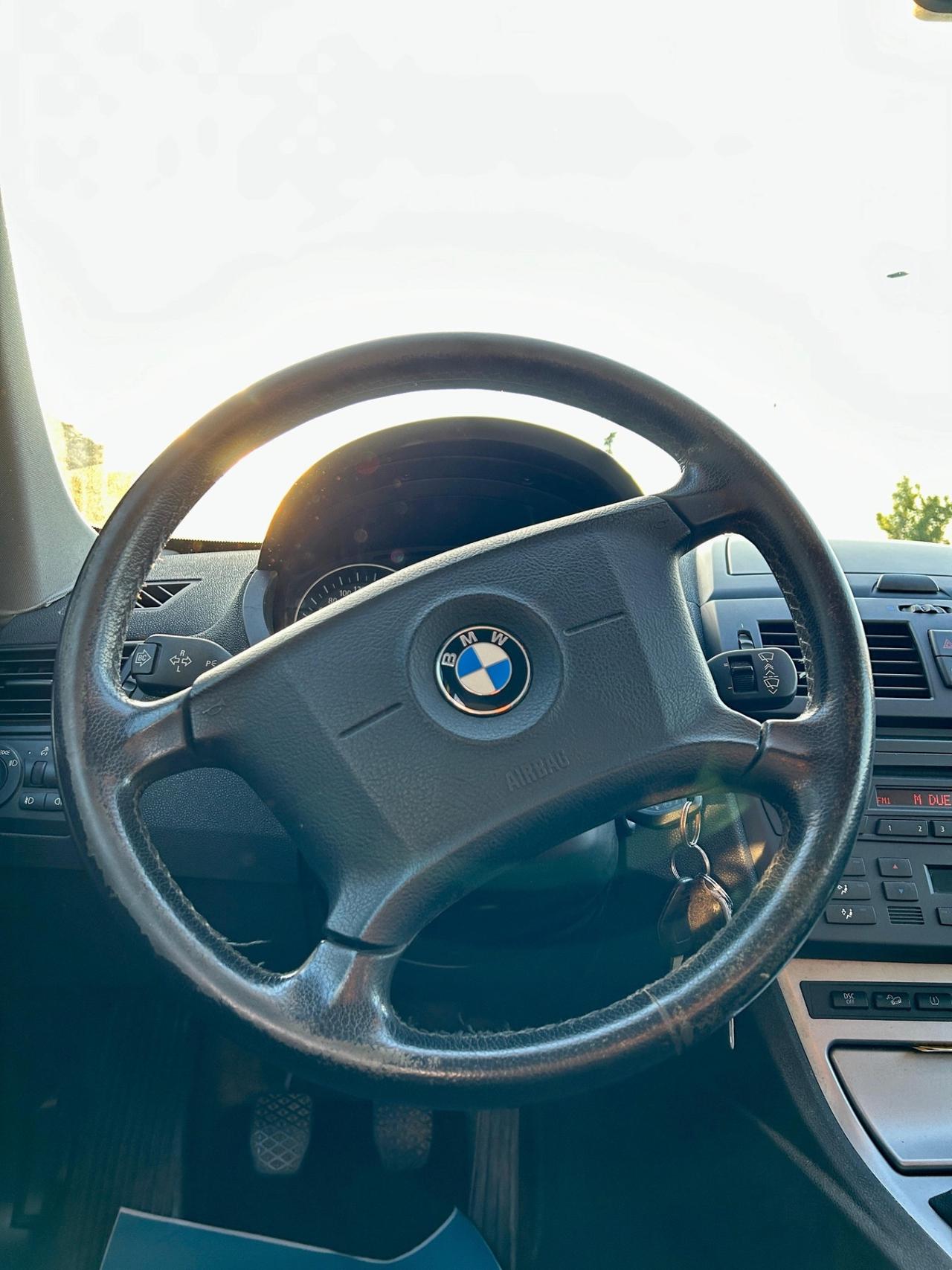 Bmw X3 2.0d cat Futura