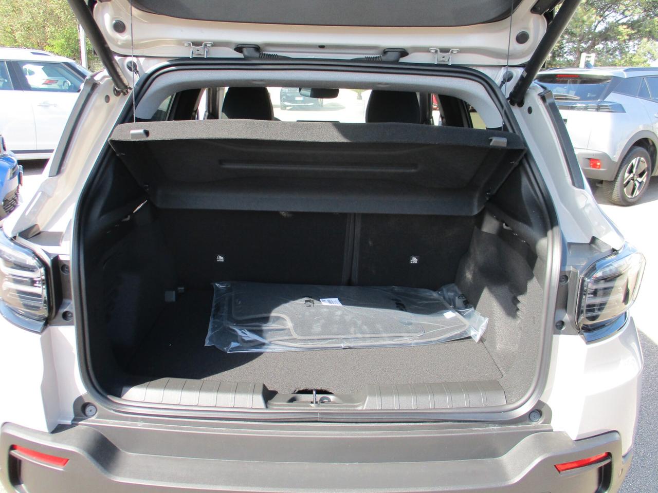 Jeep Avenger 1.2 Turbo 100 CV Summit