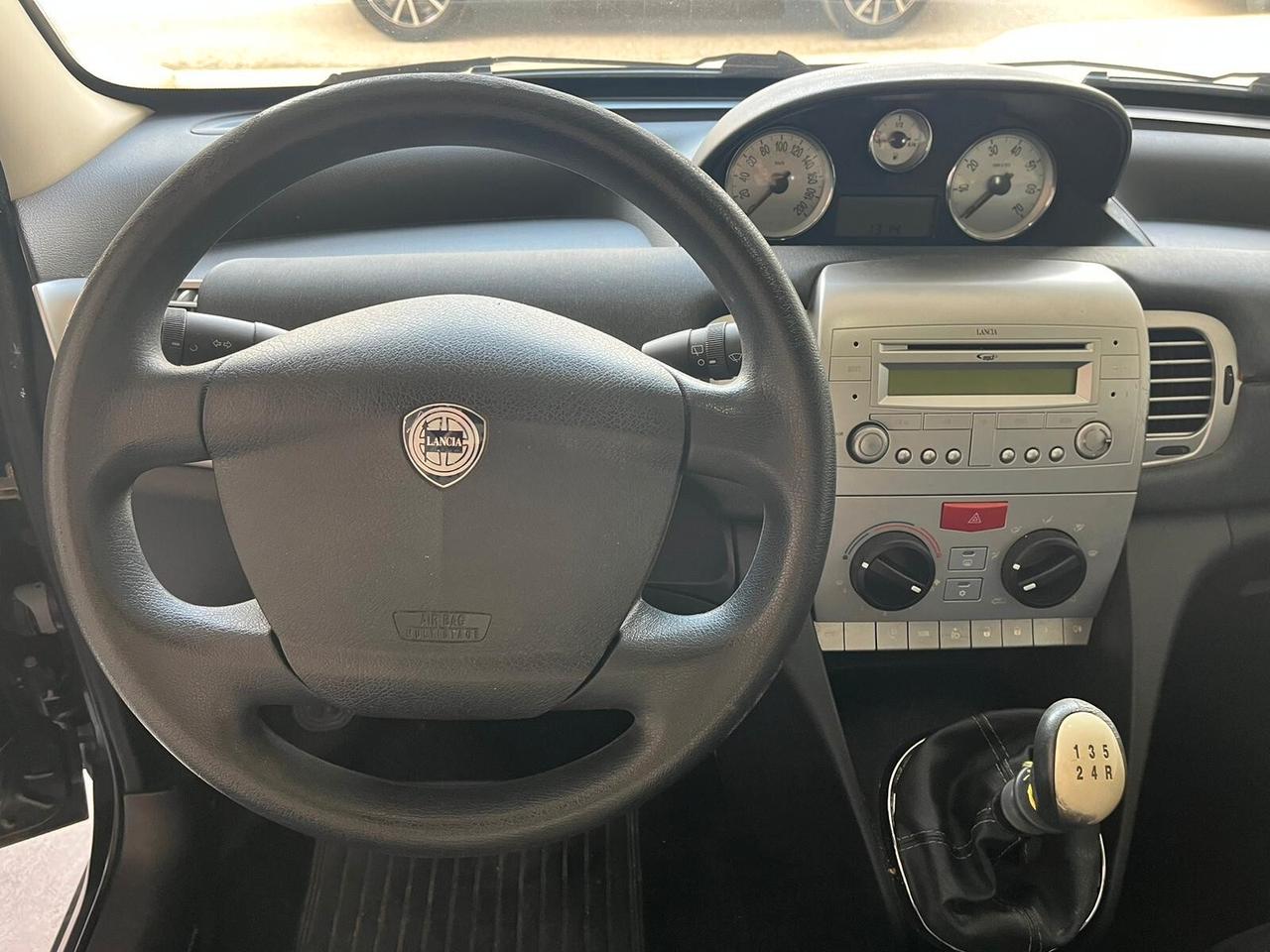 Lancia Ypsilon 1.2 benzina