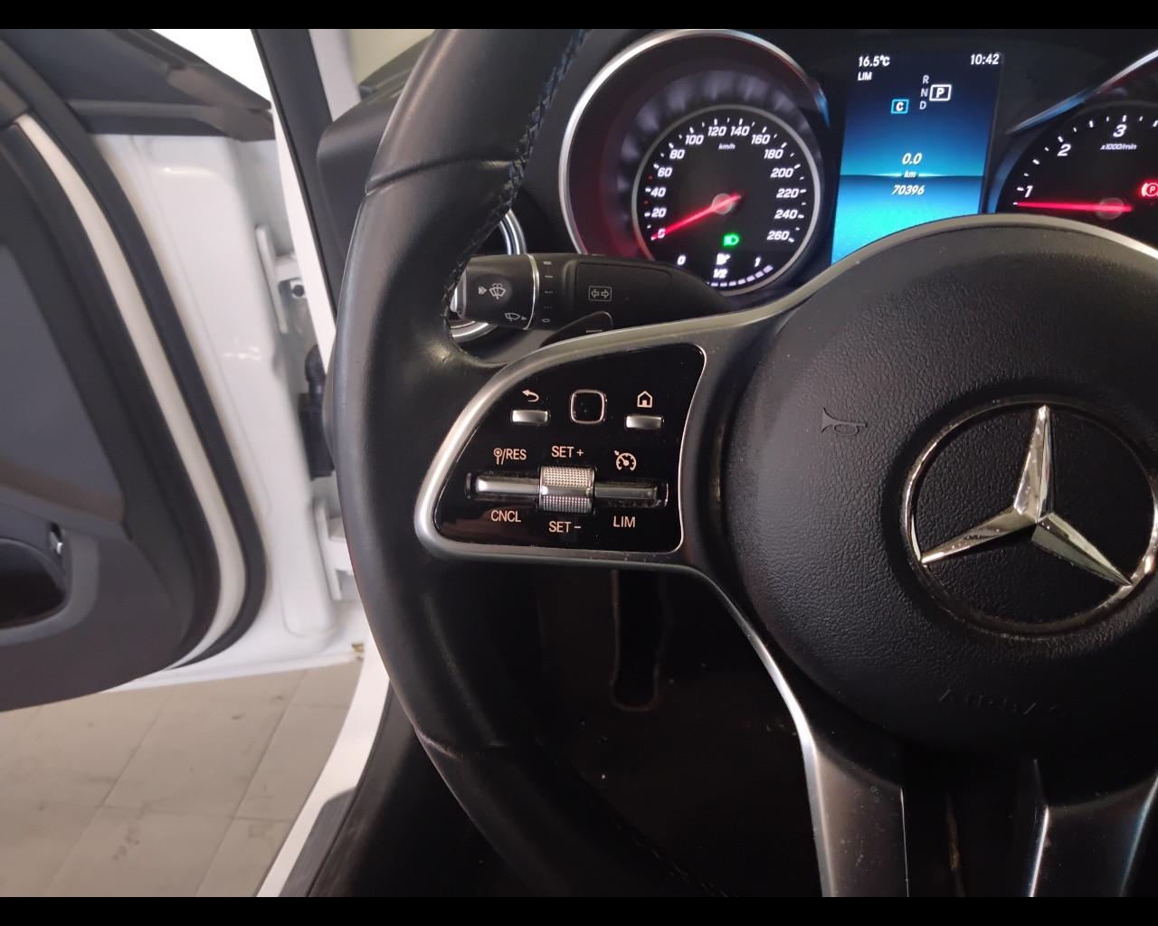 Mercedes-Benz Classe C-W205 2018 Berlina - C 220 d Sport auto