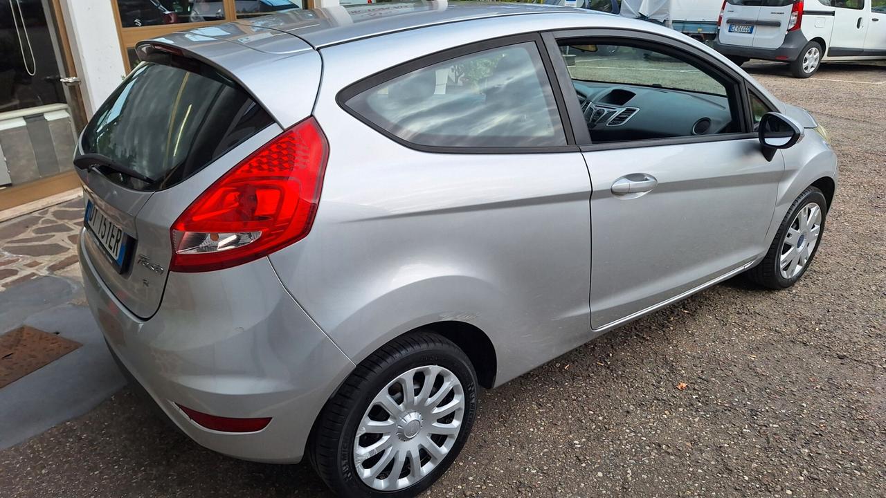 Ford Fiesta Fiesta+ 1.2 60CV 3 porte