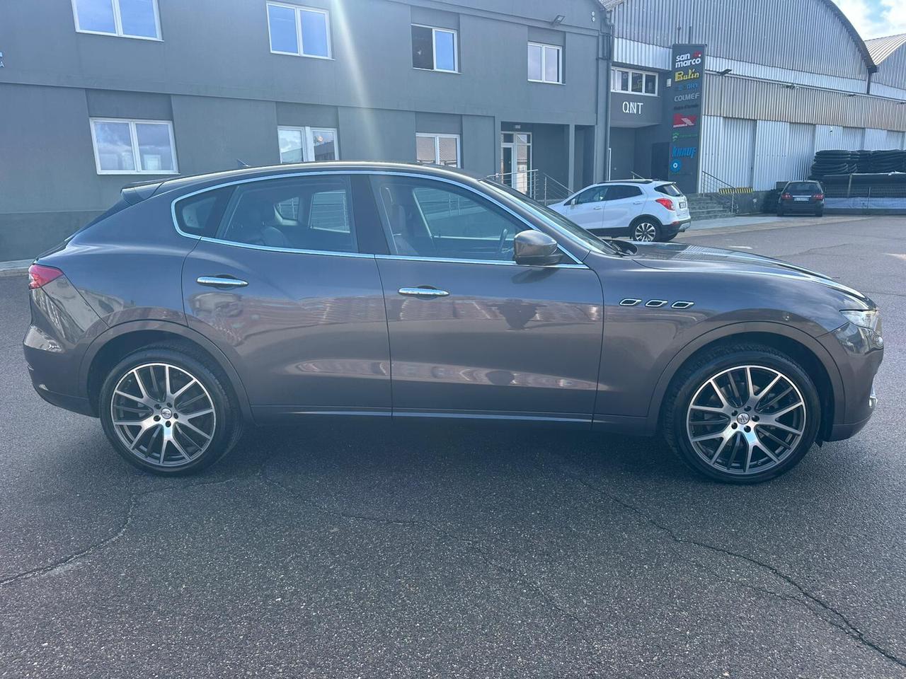 Maserati Levante V6 Diesel AWD Gransport