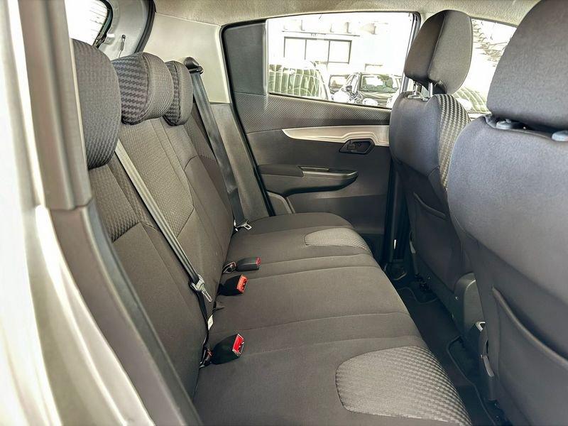 Mahindra KUV100 KUV100 1.2 VVT M-Bifuel(GPL) K6+