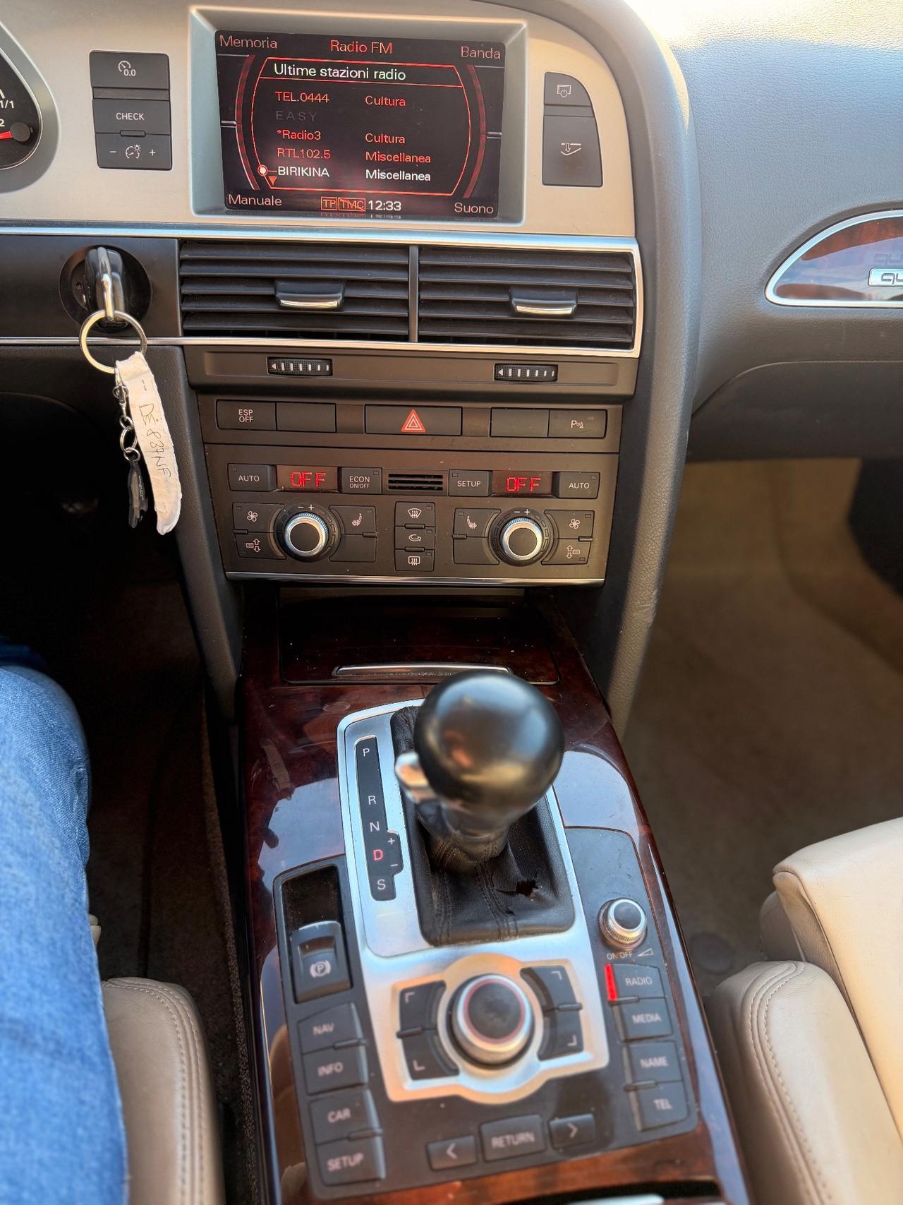 Audi A6 allroad 3.0 V6 TDI F.AP. Pelle beige full opt.