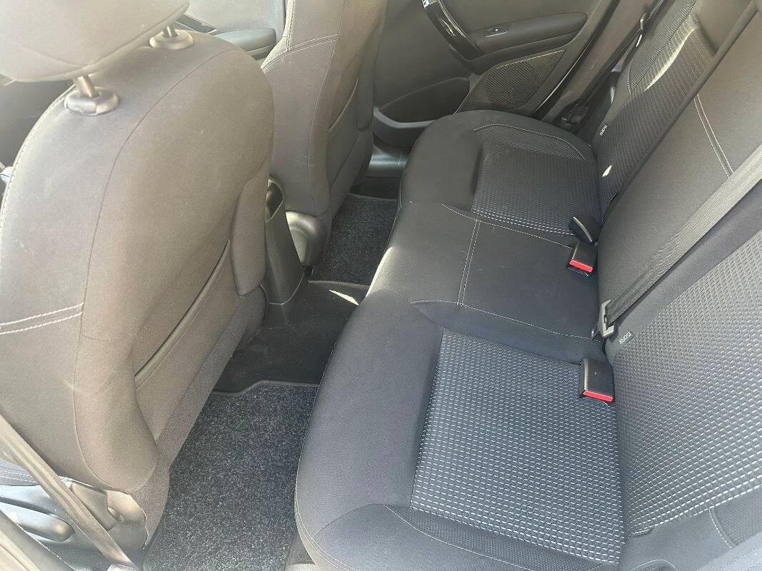 Peugeot 208 1.6 bluehdi Allure 75cv 5p