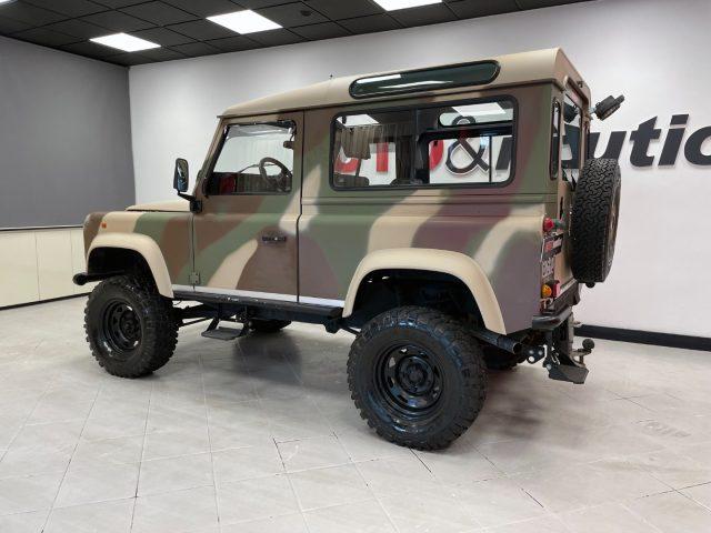 LAND ROVER Defender DEFENDER 90 2.0 FAM COUNTY SW