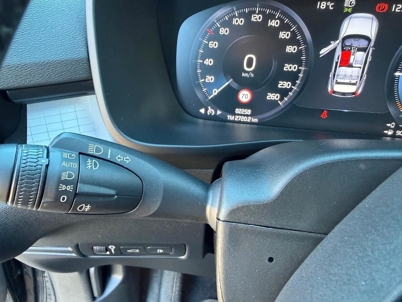 Volvo XC40 T5 Recharge Plug-in Hybrid automatico Plus Bright