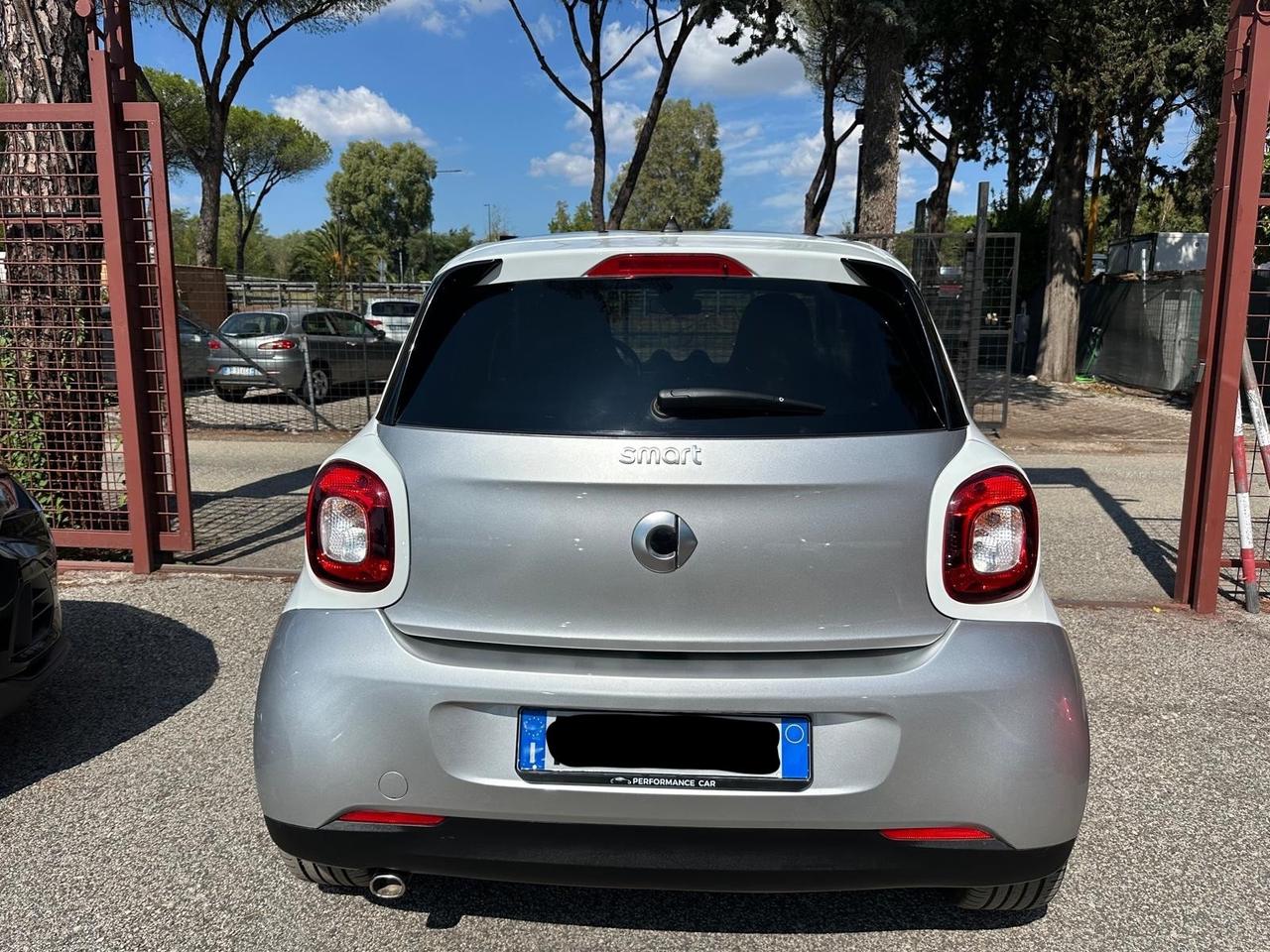 Smart ForFour 70 1.0 twinamic Superpassion *promo* uffic.smart