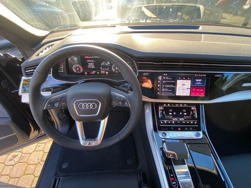 Audi Q8 TDI 210kW quattro tip. S Line Edition 286 CV
