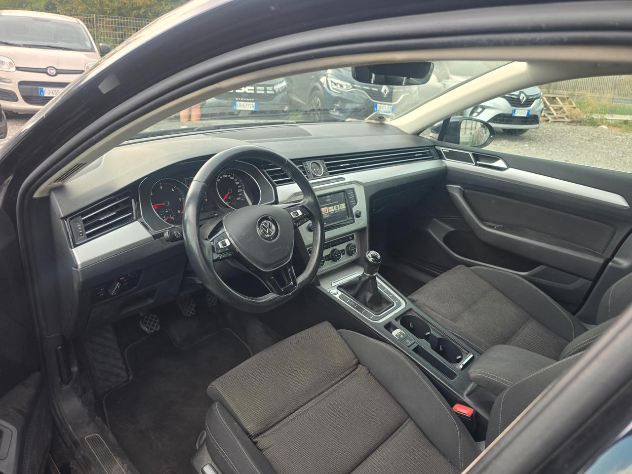 Volkswagen Passat 1.6 TDI Trendline BlueMotion Technology