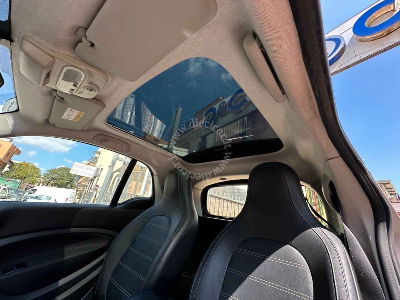 Smart ForTwo 70 1.0 twinamic Prime PELLE USB