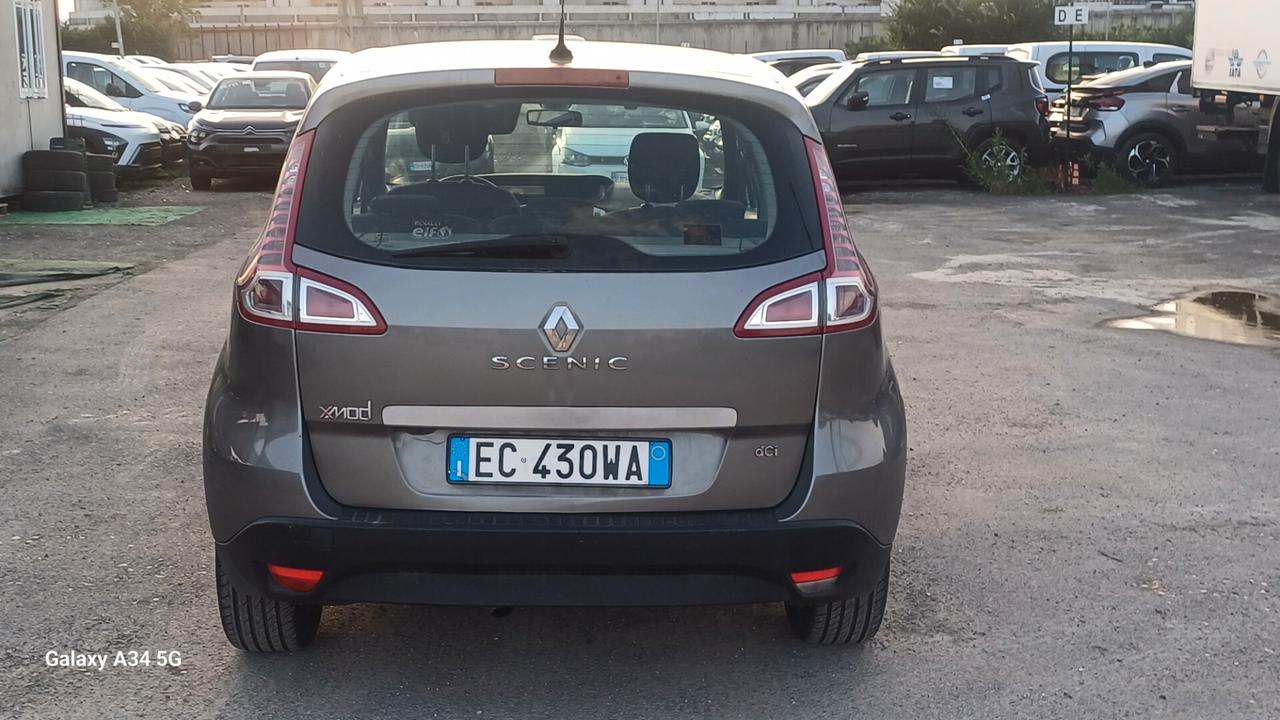 Renault Scenic Scénic X-Mod 1.5 dCi 110CV Luxe