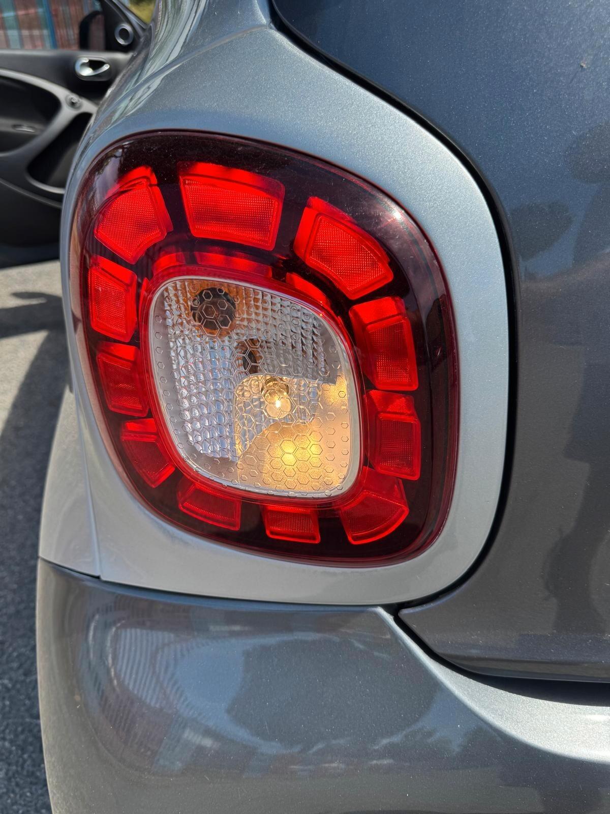 Smart ForFour BRABUS 0.9 Turbo twinamic Xclusive